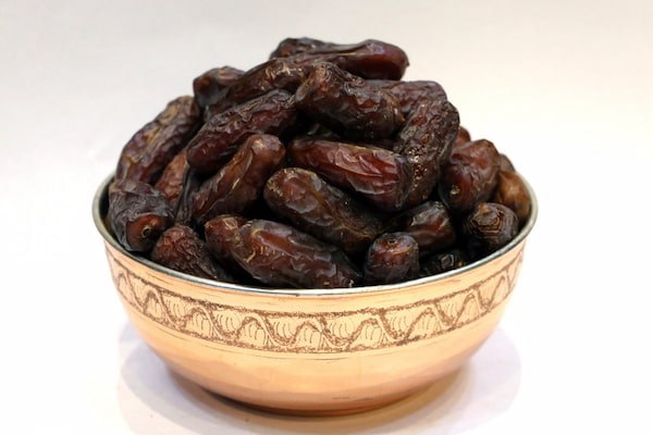تصویر 1 از خرید و فروش خرمای مضافتی دو ردیفه با شرایط فوق العاده